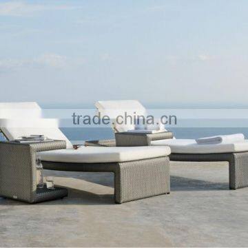 Adjustable leisure lounge set - simple style beach lounger chair