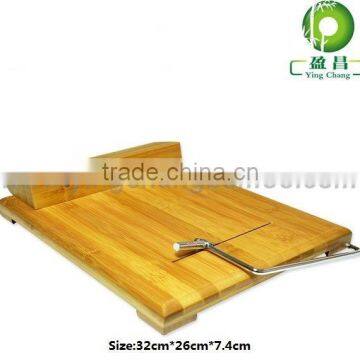 Bamboo Cheese Slicer slicing cuttting board set