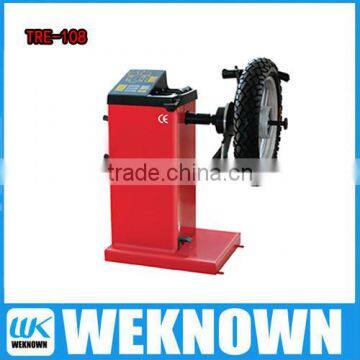 Motorcycle wheel balancer