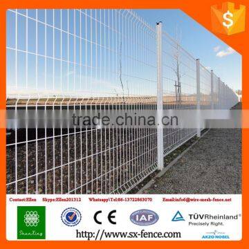 Cheap PVC Coated Welded Metal Garden Fence Panel With Peach Post photo-2