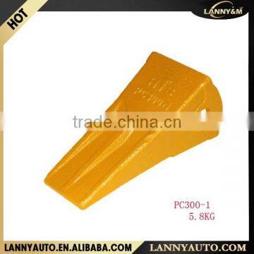 Yiwu Jinhua PC300-1 loader bucket teeth, PC300 excavator bucket teeth