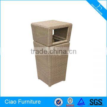 Householding Garden Cleaning Rattan Waste Bin