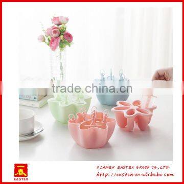 High Quality Eco-friendly 6 Cells Dancer Ice Cube Tray With Dancers Cover photo-3