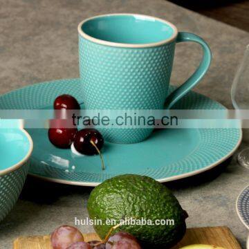 Embossing Dot Glossy Glaze 16 Piece Porcerlain Dinner Set photo-3