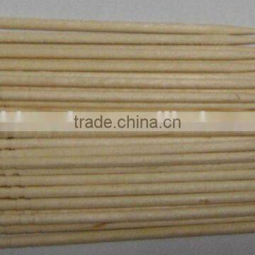 disposable carved wooden toothpicks