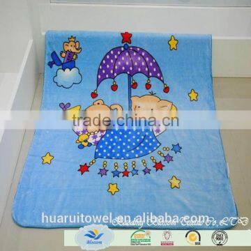 comfortable feeling printed microfiber baby blanket