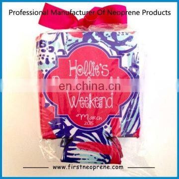 Exquisite Packing Small Gift For Festival Snap Can Cooler