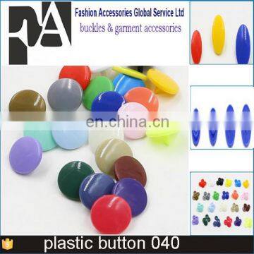 colourful plastic buttons for children garment