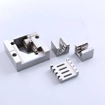 High precision fitting inserts & slide inserts for connector are processed strictly