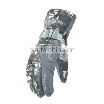 Wholesale 2015 winter outdoor sport thinsulate liners ski gloves