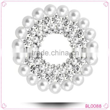 Pearl Jewelry Round Simple Design Crystal Brooch Korea Style Brooch                        
                                                Quality Choice