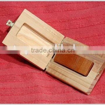 factory price hot selling usb wood usb flash drive with box 4gb 8gb usb flash disk custom design colors