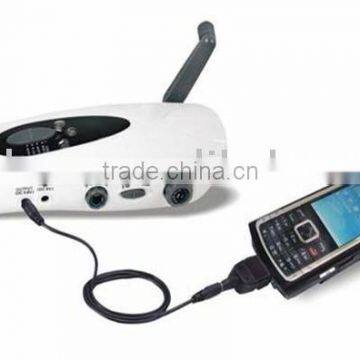 Crank Dynamo Torch With FM/AM Radio