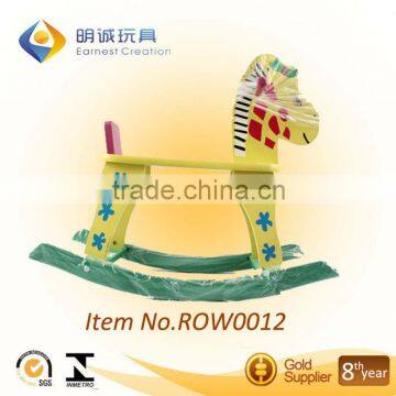 Wooden shaking horse / ride on horse toy for kid