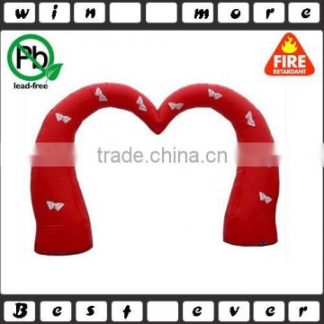 Delicate customized loving heart inflatable heart arch