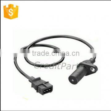 Direct China Manufacturer Universal Crankshaft Position Sensor 0261210124, 77872650, 46774532, 55187333 For F IAT