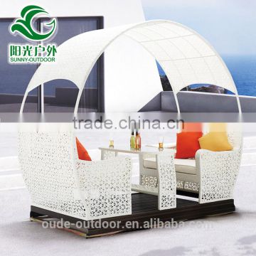 China Alibaba garden rattan adult swing chair set