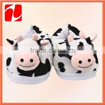 2014 Hot selling custom cute cow soft plush cheap wholesale slippers