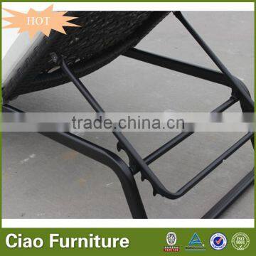 Flower Weaving Outdoor Furniture Plastic Rattan Beach Sun Lounger photo-6