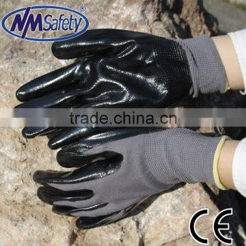 NMSAFETY 13gauge grey nylon coated black nitrile coated on palm gloves