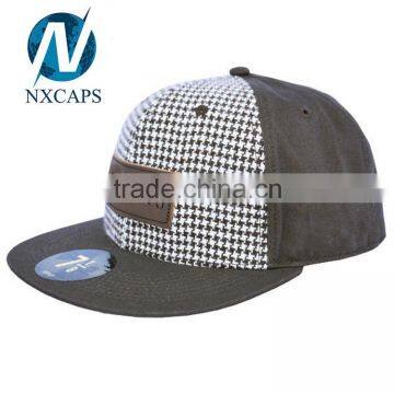 Top quality Fashion snapback hat with leather patch