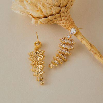 KMJ High Quality Sensitive Skin Friendly Brass Jewerly OEM Factory Fashion Earrings photo-2