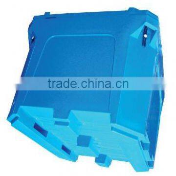 Rotational moulding plastic fish tank