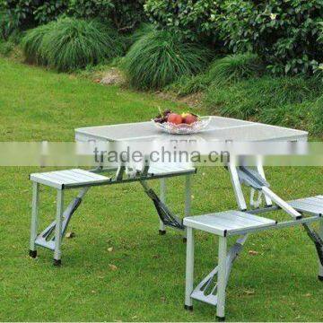 Outdoor folding aluminum picnic table