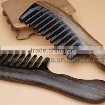 Chinese Style Sandalwood Cow Horn Comb photo-3