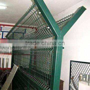 pvc coated ,galvainzed curved metal panel fence (factory)