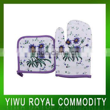 Flower Design Colorful Oven Mitt And Potholder
