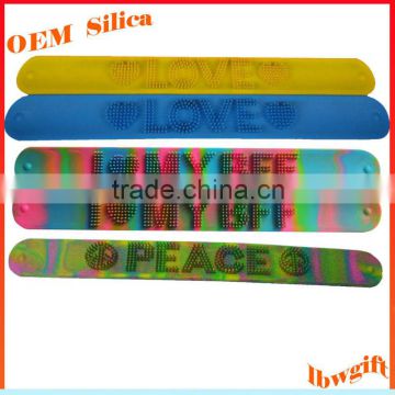 Brush hair letters/words Spiky silicone rubber snap bracelet