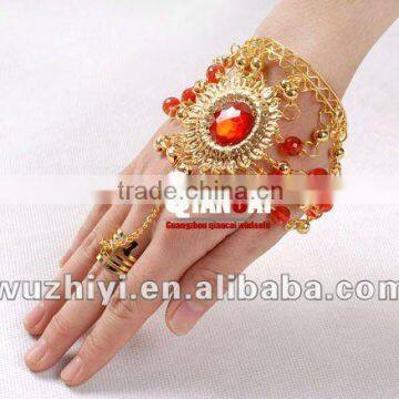 wholesale belly dance accessory bracelet with rings attached and big ruby (T010)