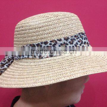 Woven Straw Hat With Camouflage Band photo-4