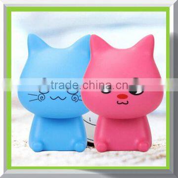 Lovely cat toy lamp