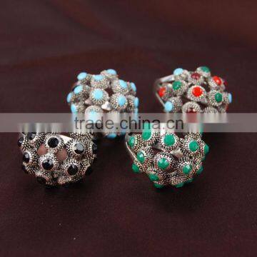 Round Shape Alloy With Resin Beads Ring Set photo-4
