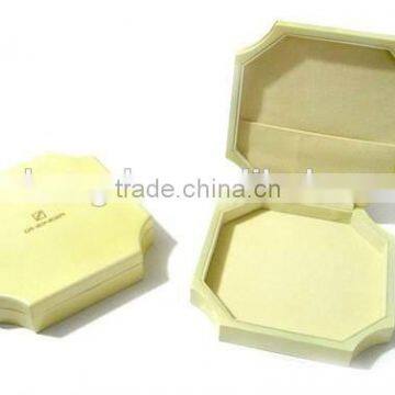 High Quality Lovely shape holiday gift box for sale(ZDL-W319)