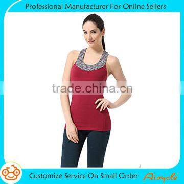 Women's Contrast Scoop Neck Yoga Tank Top With Built-in Shelf Bra