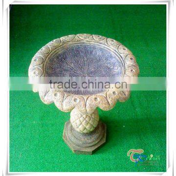 Beautiful Stand Garden Resin Exotic Bird Feeders photo-2