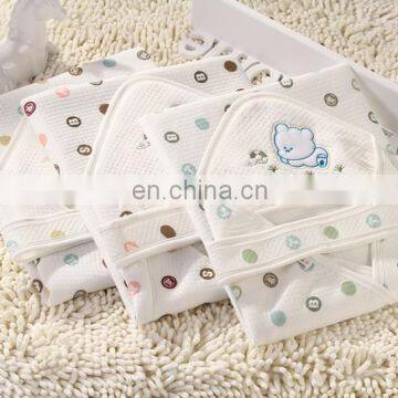Cartoon Flannel Swaddle Blanket Organic Cotton Gender Neutral Flamingo Muslin Baby Swaddle Blanket photo-6