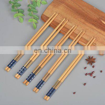 Wholesale High Quality Custom Logo Reusable Pairs Natural Bamboo Chopsticks With Sushi