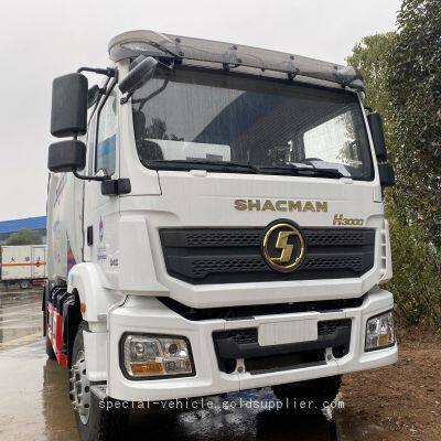 Shaanqi 4 * 2 compressed garbage truck with a capacity of 15 cubic meters