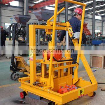 Mini Manul Movable Hollow Cement Block Making Machine QT40-3C photo-3