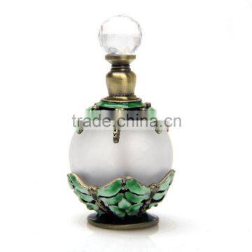 Hot sale vintage style desgin green perfume bottle