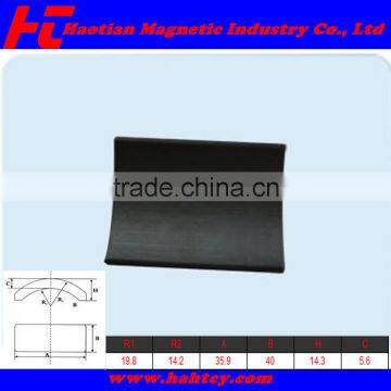 Motor tile shape ferrite magnet