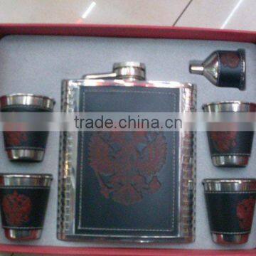 high quality stainless steel hip flask gift set,vodka flask