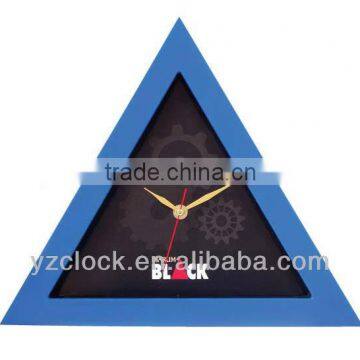 YZ-3311 Colourful Plastic Triangle Clocks Gift Wall Clock photo-2