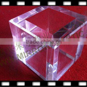 plexiglass display box