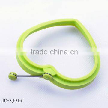 Green soft silicone heart shape pancake egg ring