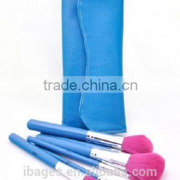 Gift and promotion makeup pouch with brushes (C5061)